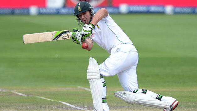 AB de Villiers is again waging the lone battle for the Proteas © Getty Images (File Photo)