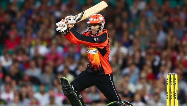 Simon Katich fell after scoring a quick 26 © Getty Images
