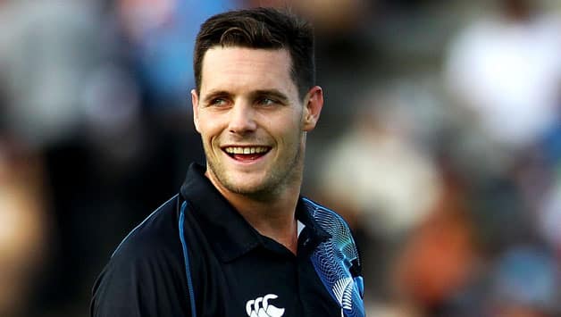 Mitchell-McClenaghan-of-New-Zealand-looks-on-during-the-One-Day-International-match-between-New-Zealand.jpg