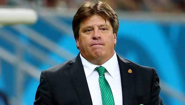 Miguel Herrera strongly criticises the officiating in ... - 628 x 355 jpeg 14kB