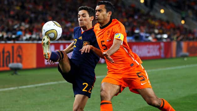 World Cup 2014: Netherlands Defeats Spain, 5-1 - The New