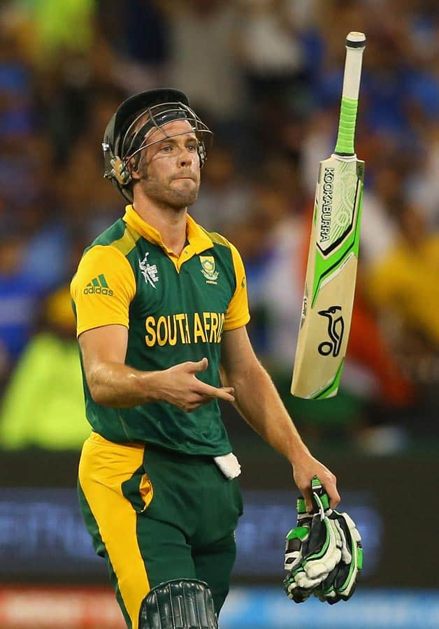 AB de Villiers reacts after being dismissed against India ... - 628 x 900 jpeg 49kB