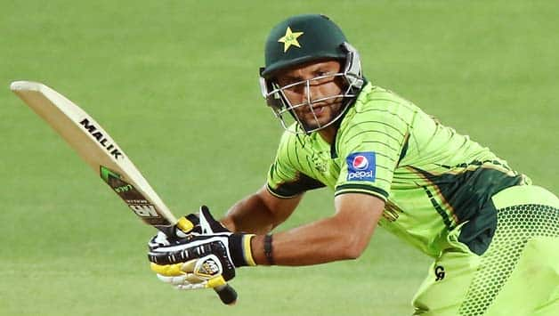 Shahid Afridi dismissed for duck by Sean Williams against ... - 628 x 355 jpeg 32kB