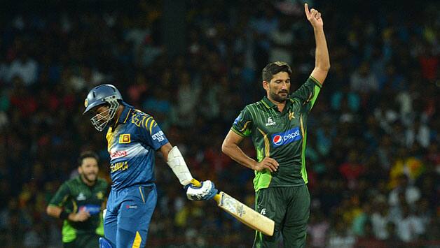 Shehan Jayasuriya was dismissed for a healthy 40 by fast-bowler, Sohail Tanvir (right) after being caught by Imad Wasim © AFP