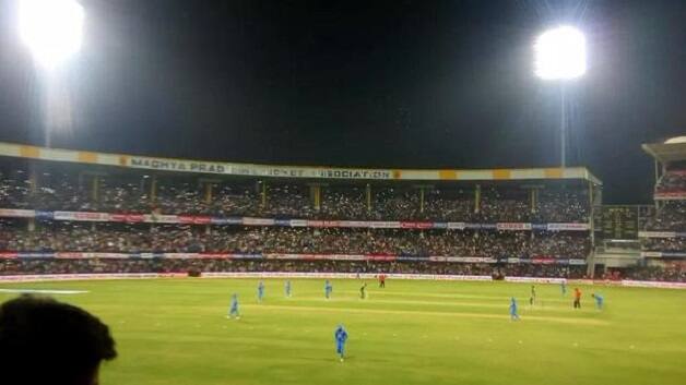 Notice the mobile torch flash at the Holkar Cricket Stadium in Indore. Photo Courtesy: @patel_abhii on Twitter.