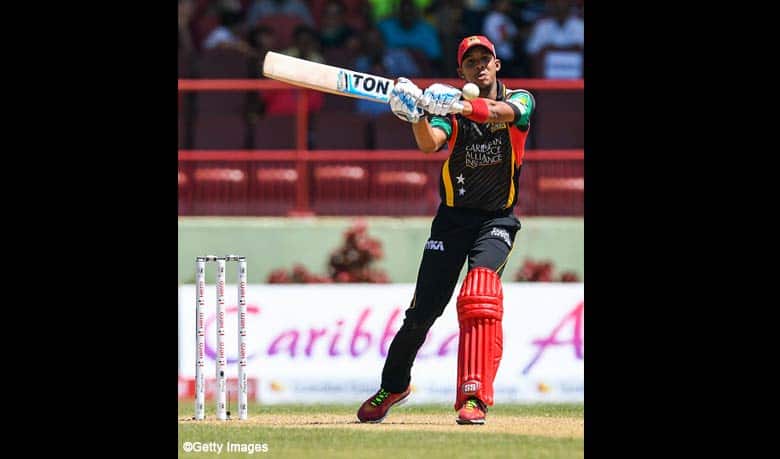 Watch Lendl Simmons bat with a solitary pad in CPL 2016