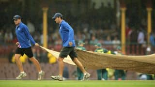 IND vs AUS 5th ODI: Match reduced to 44-overs per side IND vs AUS 5th ODI: Match reduced to 44-overs per side