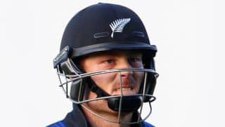 New Zealand reach 61/1 after 10 overs New Zealand reach 61/1 after 10 overs