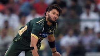 NZ vs Pak Live Cricket Score 1st ODI NZ vs Pak Live Cricket Score 1st ODI