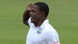 South Africa stutter to 100 for 4 South Africa stutter to 100 for 4