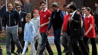 Photo: Kapil Dev, Mohammad Azharuddin play cricket with Canada Prime Minister Justin Trudeau and his kids