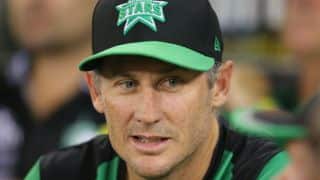 David Hussey retires following Melbourne Stars' semi-final exit vs Perth Scorchers in BBL David Hussey retires following Melbourne Stars' semi-final exit vs Perth Scorchers in BBL