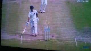 Karnataka vs Bengal, Ranji Trophy 2015-16: Sreevats Goswami's controversial run-out Karnataka vs Bengal, Ranji Trophy 2015-16: Sreevats Goswami's controversial run-out