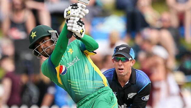 New Zealand vs Pakistan 2015 16  1st ODI at Wellington