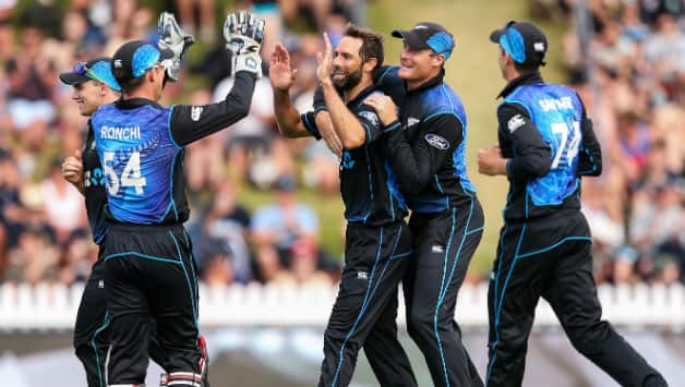 New Zealand vs Pakistan 2015 16  1st ODI at Wellington