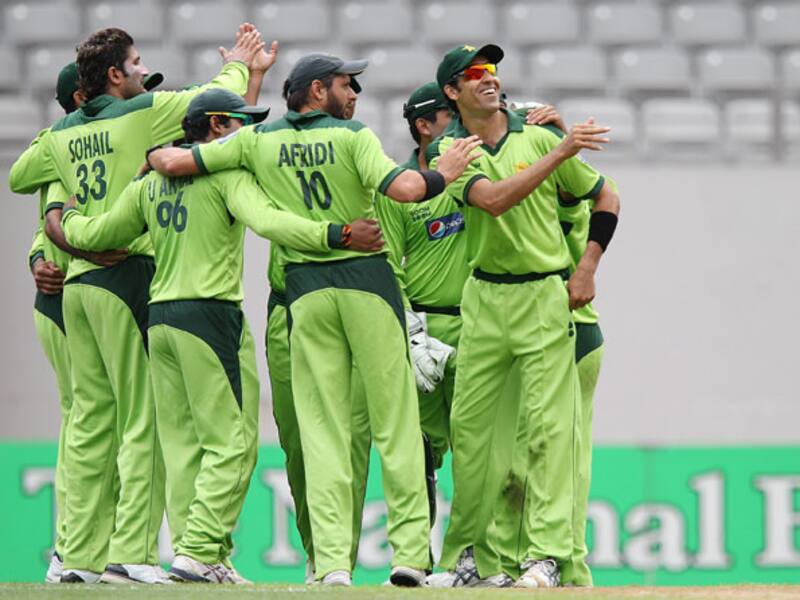 Pakistan would have to set aside their recent controversies and play as a team at the World Cup &Acirc;&copy; Getty Images