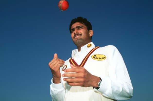 Bowling virtually unchanged from midday, Anil Kumble picked up five for 43 off 39.1 overs. Northants managed to remain in the race for the title © Getty Images