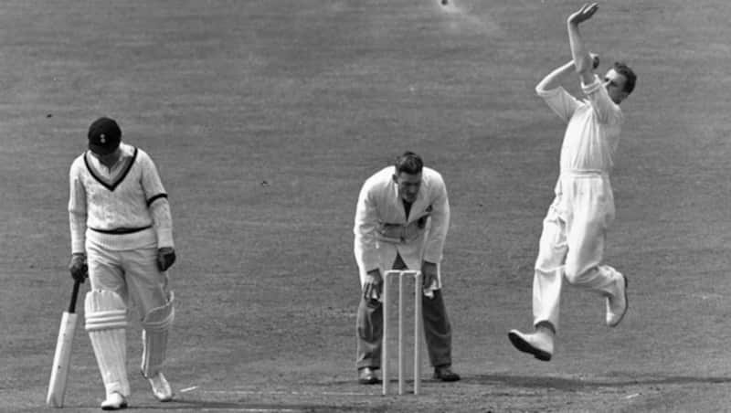 Jim Laker&acirc;s accuracy was supreme. Once he confided to David Sheppard, "I had a bad season last year, I bowled two long-hops." &Acirc;&copy; Getty Images