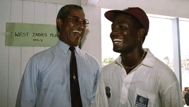 Garry Sobers (left) with Brian Lara in the West Indies dressing room after Lara broke Sobers' record for highest individual score in Test history © Getty Images