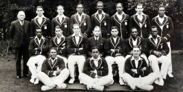 Back, from left: Bill Ferguson, Gerry Gomez, Jeffrey Stollmeyer, Leslie Hylton, Tyrell Johnson, Bertie Clarke, Peter Bayley, Foffie Williams. Middle, from left: George Headley, Ivan Barrow, Rolph Grant (c), Jack Kidney (manager), John Cameron, Learie Constantine, Manny Martindale. Front, from left: Bam Bam Weekes, Derek Sealy, Vic Stollmeyer © Getty Images
