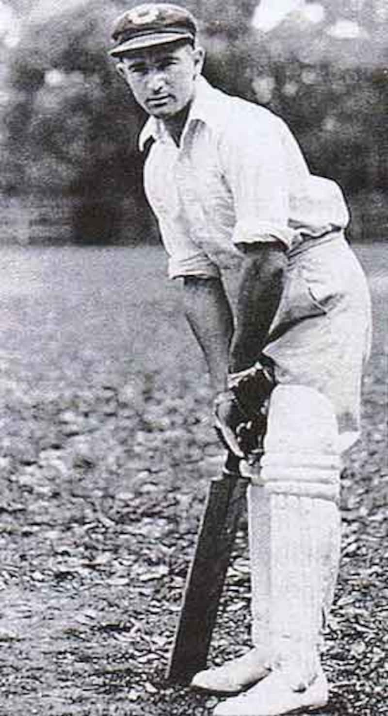 Sid Barnes’s batting stance