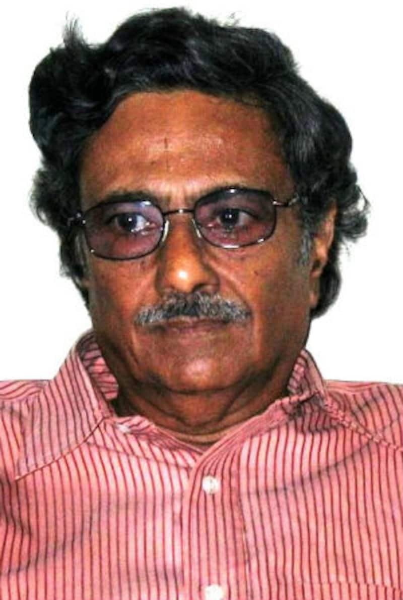 Vaman "VV" Kumar was arguably just as good as, and quite conceivably better than, many of those who donned Indian colours before and after their time, opines the erudite Shashi Tharoor. Photo courtesy: S Prabhu.