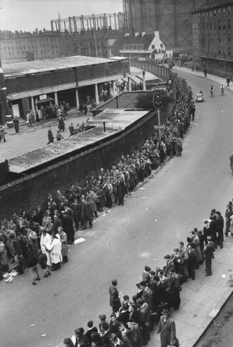 Spectators queue outside the Kennington Oval, London, before the opening day&rsquo;s play of the  fifth Test on August 14, 1948. Sadly, they saw their own team being shot out for 52 by the brilliance of Ray Lindwall and then had to take home the bittersweet memories of Don Bradman get a second-ball duck in what turned out to be his last innings in Test cricket &copy; Getty Images