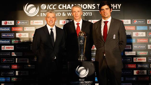The dark suits accentuate ICC chief executive Dave Richardson's (left) suave polish, and the spread of dignified grey on the crown radiates wisdom and acumen © Getty Images