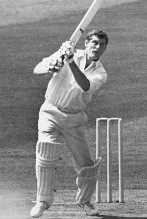 Bob Cowper in action in June 1968 © Getty Images