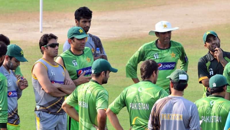 Pakistan would be facing Sri Lanka in a "home-series" in the UAE © AFP