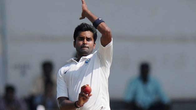 Vinay Kumar led from the front with a magnificent century © Getty Images