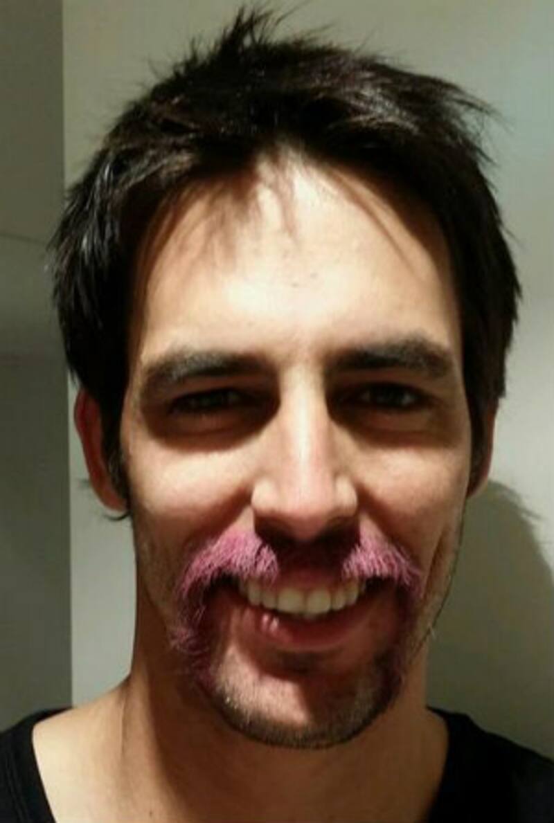 Mitchell Johnson sports pink moustache during Ashes 2013-14 Test at SCG