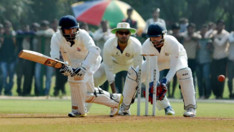 Parveez Rasool was dismissed for 10 as J&K batsmen wilted under Punjab's incisive bowling &copy; PTI