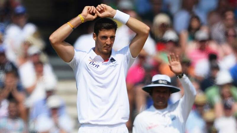 Steven-Finn-of-England-looks-dejected-during-day-five-of-the-1st-Investec-Ashes-Test