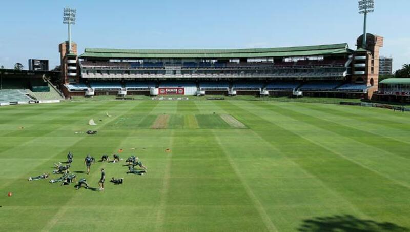 Australian-players-warm-up-during-a-nets-session-at-St-Georges-Park-Cricket-stadium-o