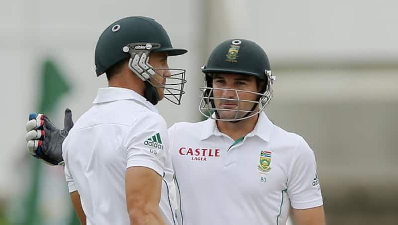 Dean Elgar (right) and Faf du Plessis recovered the South African innings after the early blows © Getty Images