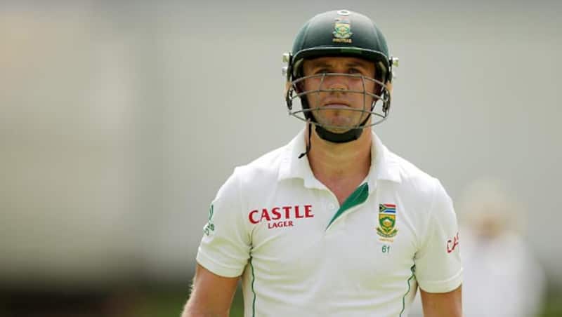 AB-de-Villiers-of-South-Africa-leaves-the-field-after-getting-out-to-Nathan-Lyon-of-Australia-du