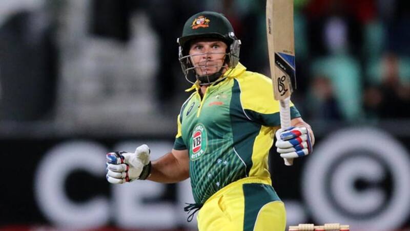     Brad Hodge was in fine form in the T20I match against South Africa at Durban &copy; Getty Images 