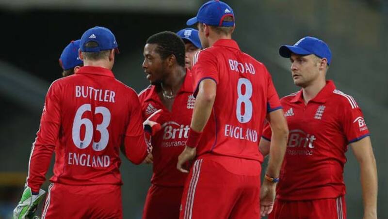 Chris-Jordan-of-England-celebrates-taki