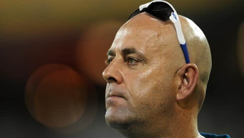 Heat-coach-Darren-Lehmann-looks-on-during-the-Big-Bash-League-match-between-the-Brisbane-Heat-and-the-Hobart-Hurricanes-at-The-Gabba