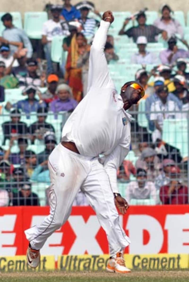 Shane Shillingford's 'doosra' delivery has been termed as illegal by the ICC &Acirc;&copy; IANS