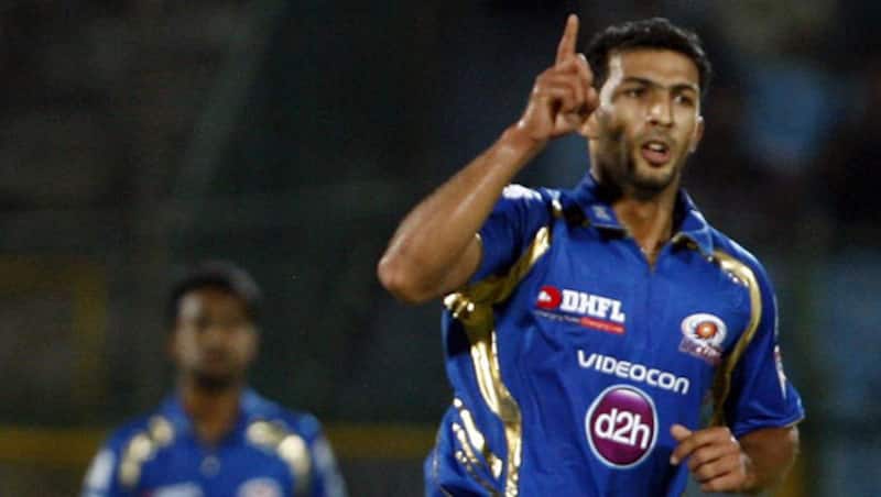 Rishi Dhawan top scored with 44 runs and took two wickets for Himachal helping his team overcome J&K © Getty Images