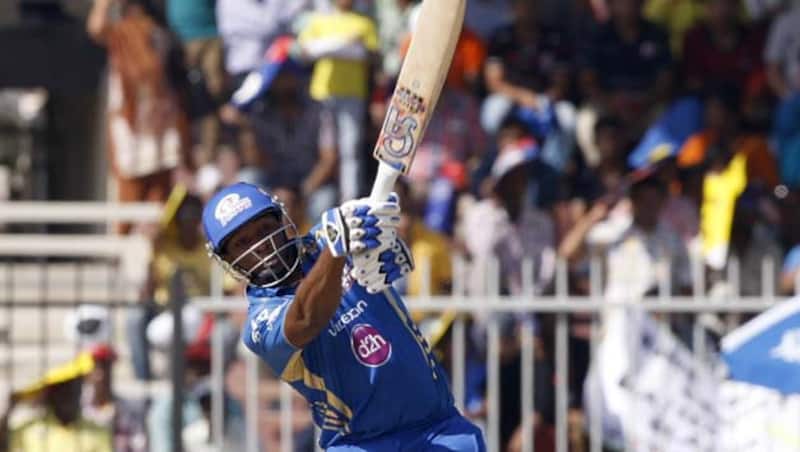 Kieron Pollard got Mumbai backl in the hunt &Acirc;&copy; IANS