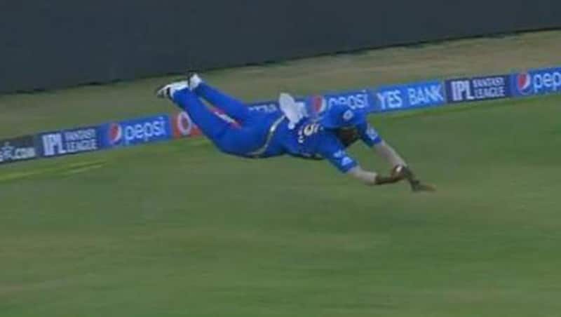 Pollard completes the stunning catch