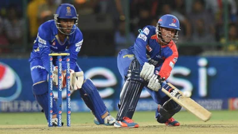 Quinton de Kock&rsquo;s (right) place might be in jeopardy in the Delhi Daredevils line-up &copy; PTI