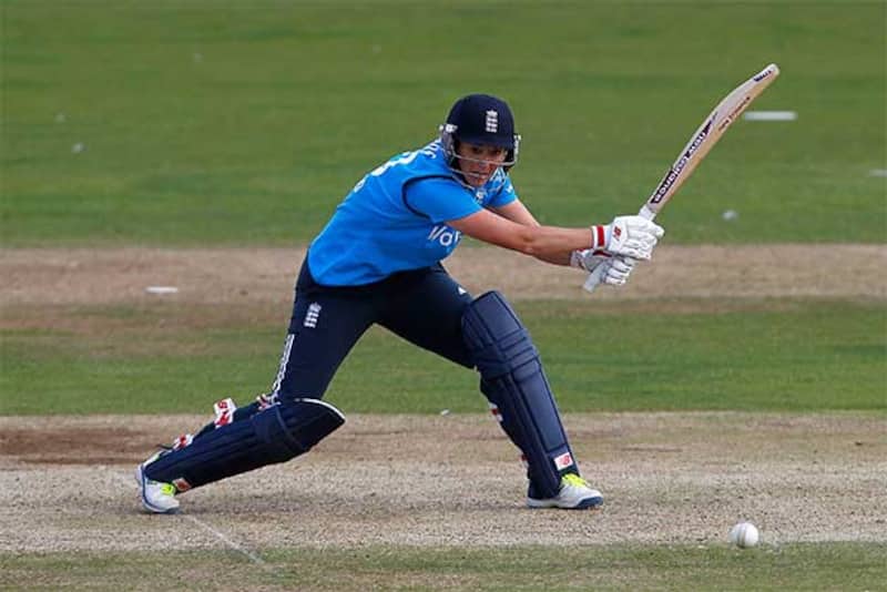 Charlotte Edwards top scored with ©Getty Images