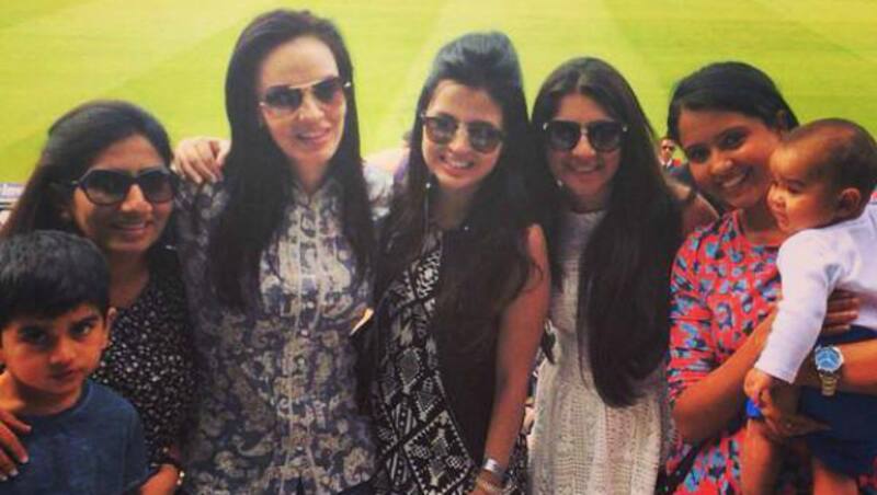 (From left) Wives of cricketers Murali Vijay, Shikhar Dhawan, MS Dhoni, Cheteshwar Pujara and Ravichandran Ashwin. Picture Courtesy: Circle of Cricket Facebook Page