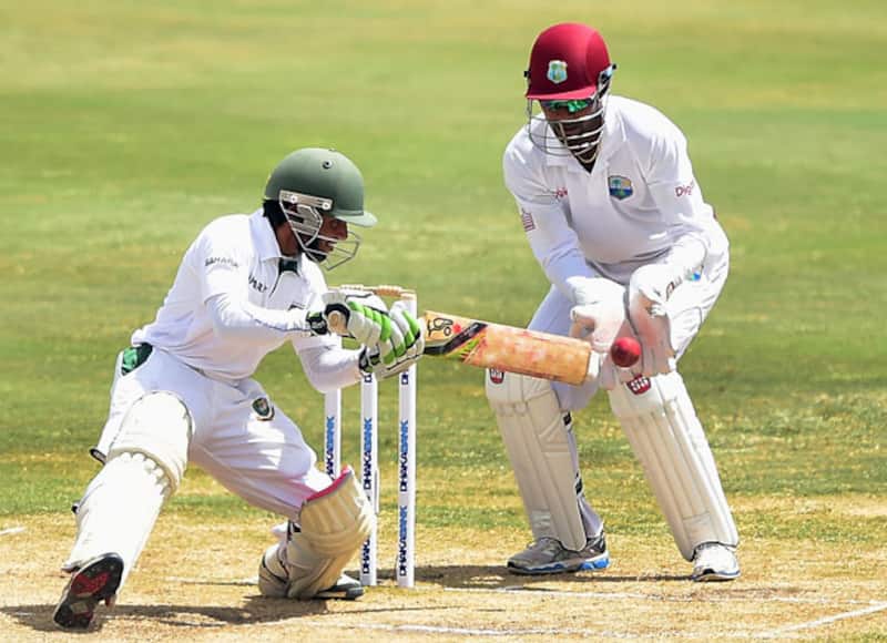 Momniul Haque cracked three fours to score 31 not out © AFP