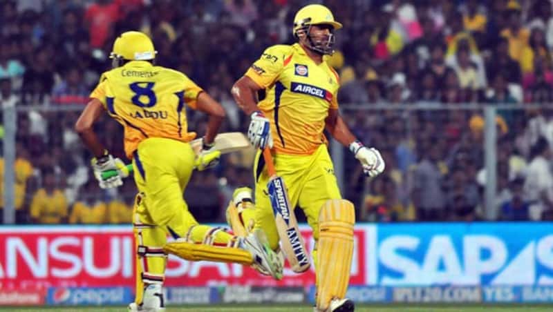 Ravindra Jadeja (left) and MS Dhoni's partnership added some punch to the Chennai score  &Acirc;&copy; IANS