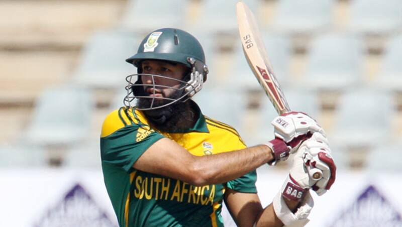 Hashim Amla will look to get Cape Cobras off to a good start &Acirc;&copy; AFP (File photo)